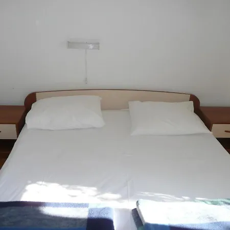 Studio In Rab/insel Rab 16265 公寓